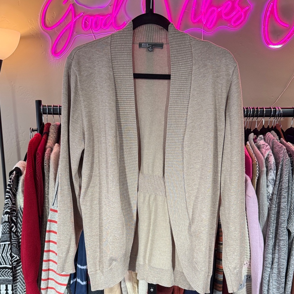 89th & Madison Women's Beige Cardigan Sweater